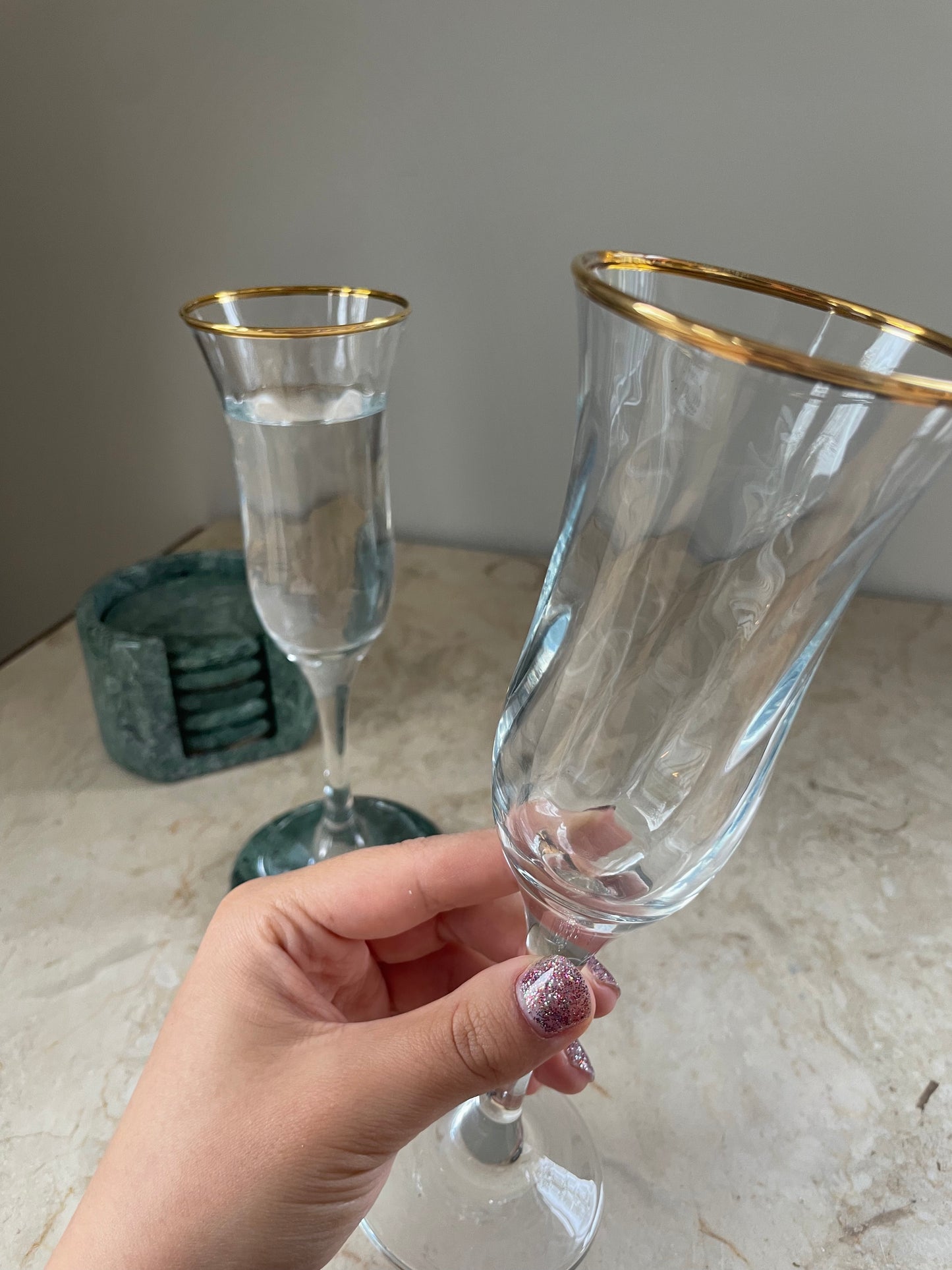 Champagne glasses with gold rim