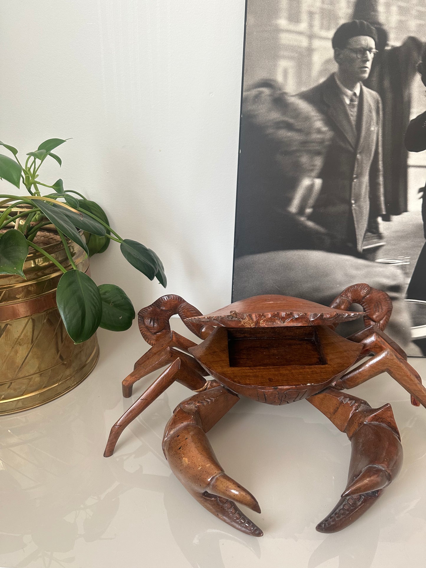 Large Wooden crab